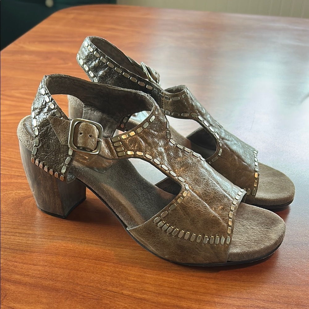 Colleen Cordero PRIMA studded Heels